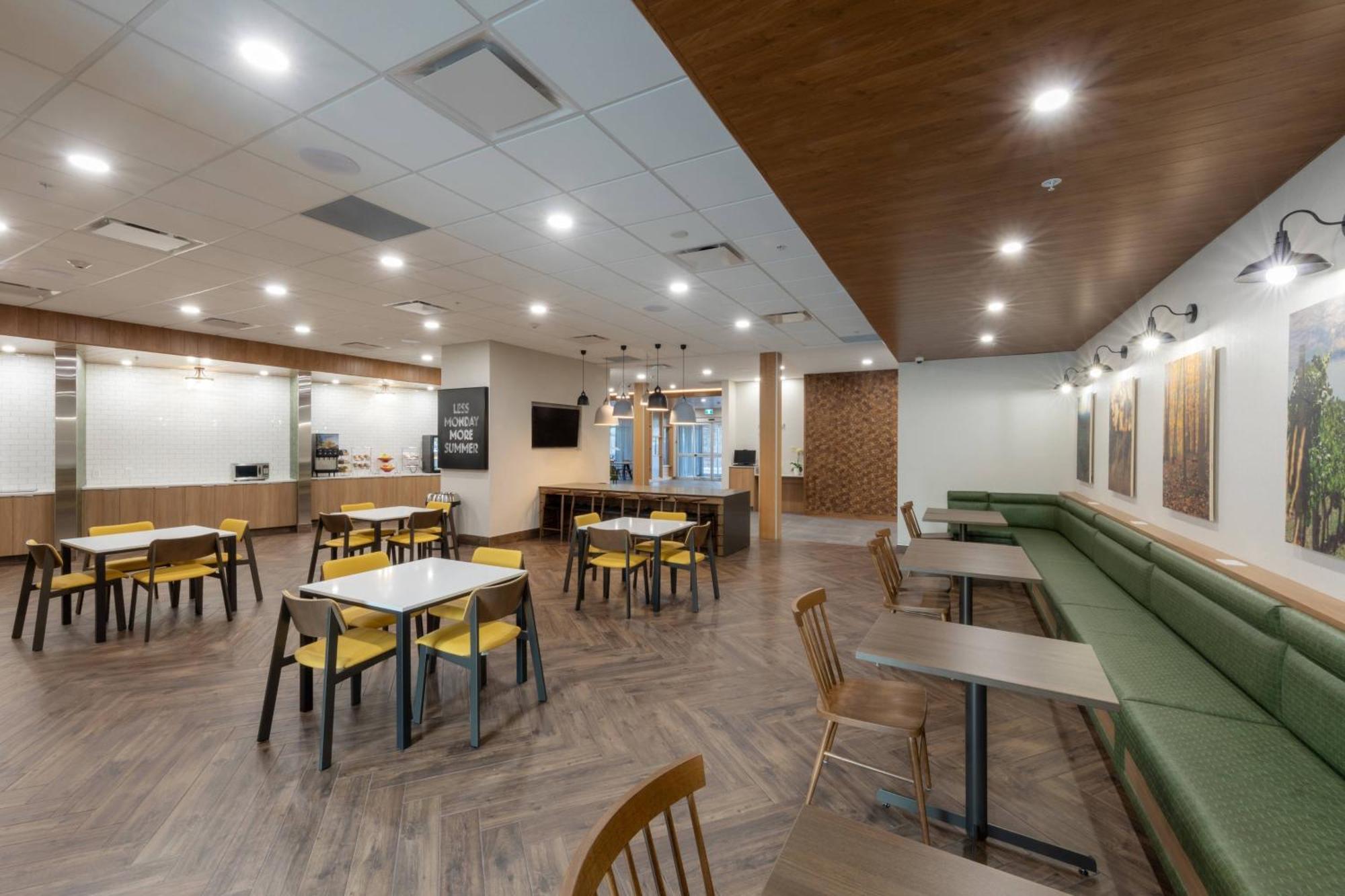 Fairfield Inn & Suites By Marriott Salmon Arm Εξωτερικό φωτογραφία